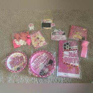 Movie Birthday Party Supplies Set